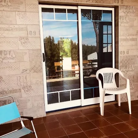 Mae Carril בקתה קלדס דה ריינה